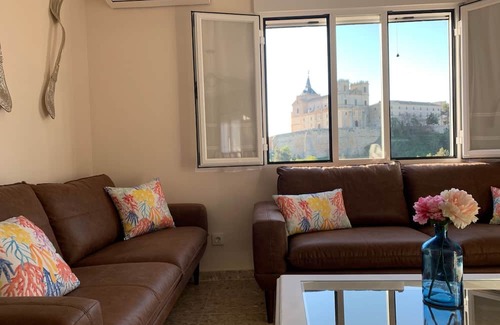 Ucles Casa | Casa Senda de los Lobos con Vistas al Monasterio de Uclés