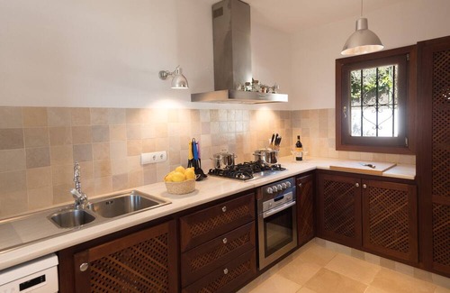 Can Besso Villa | Rent Your Luxury 3 Bedroom Villa, Ibiza Villa 1001