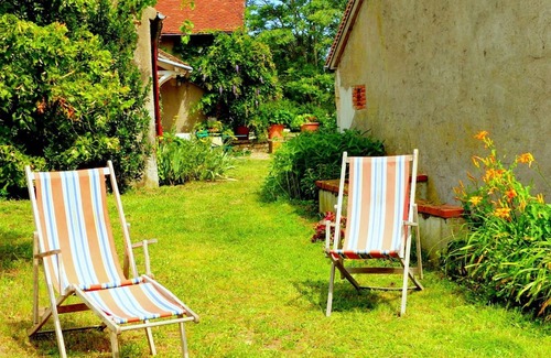 Lurcy-Levis Cabaña | Gite Lurcy-Lévis, 1 bedroom, 3 persons