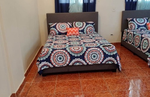 Canas Casa | 3 Minutes From Walmart, Homedepot ,ihop, chik filet Wendy Fitness