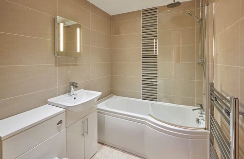 RopeWalks Apartamento | Host & Stay | Concert Square