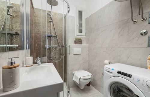 Sodici Apartamento | Newly renovated two-room apartment with a unique view of the entire Kvarner.