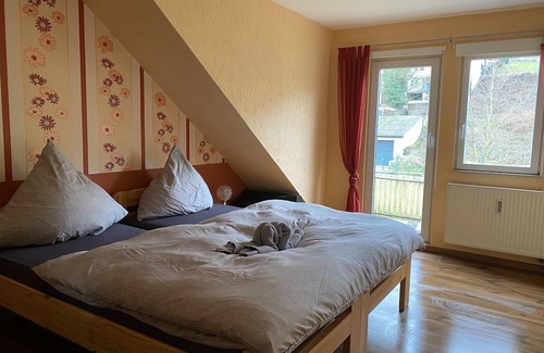 Klotten Apartamento | Beautiful apartment|Moselle view|Winberge|Netflix|Freizeitpark