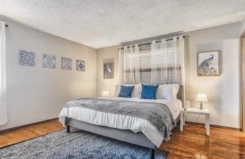 Park Vista Casa | 5BR House with Hot Tub, Peak Views in Colorado Springs