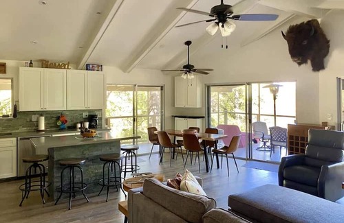Lakehead Casa | Special $ Now - Awesome Lake Views - Single Floor - Shasta Lakeshore Retreat #5