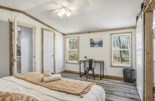 Cripple Creek Chalet De Esquí | Rustic 3BR Home with Hot Tub, Peak View near Cripple Creek