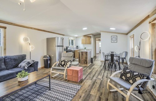 Cripple Creek Chalet De Esquí | Rustic 3BR Home with Hot Tub, Peak View near Cripple Creek