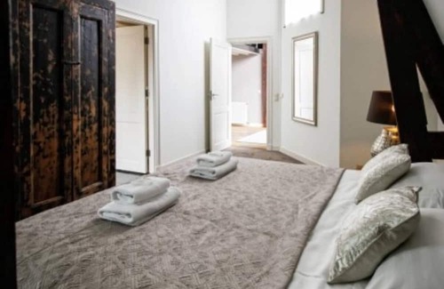 Museum Quarter Apartamento | 200m2 OF SPLENDOUR &JOY-3BR LEIDSEPLEIN PENTHOUSE