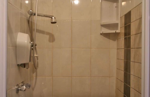 Swakopmund Cabina | Springbok Single Room - Amarachi Bed & Breakfast, near beach in Swakopmund