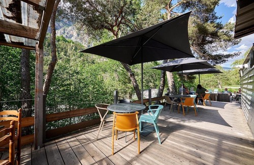 Meolans-Revel Chalet De Esquí | Camping a pequeña escala en el valle de Ubaye