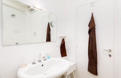 Old Town Apartamento | Centrally located apartment with sea view