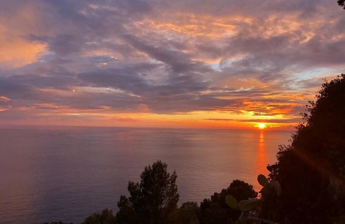 Anacapri Cabaña | Peaceful Capri Garden Studio Villa with superb swimming pool and views