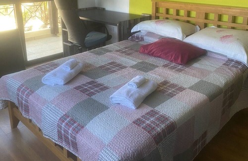 Universal Casa | Well situated comfortable luxury villa with swimming pool.