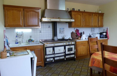 Arfeuilles Cabaña | Gite Arfeuilles, 4 bedrooms, 11 persons