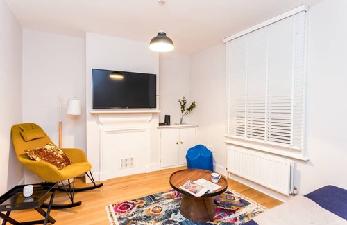 Cambridge City Centre Casa | The Modern Classic - Contemporary & Elegant 3BDR Home