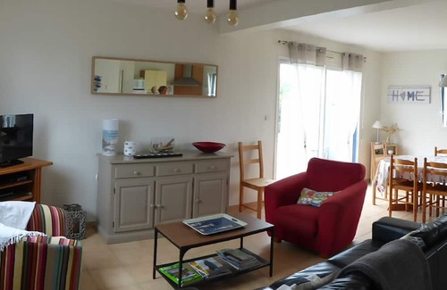 Plouneour-Brignogan-Plages Casa | 3 * seaside villa, 6 pers. 150 m from the beach and the GR34. Large enclosed garden