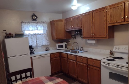 Niles Apartamento | Cozy Apartment, Just 10 Minutes From Notre Dame!