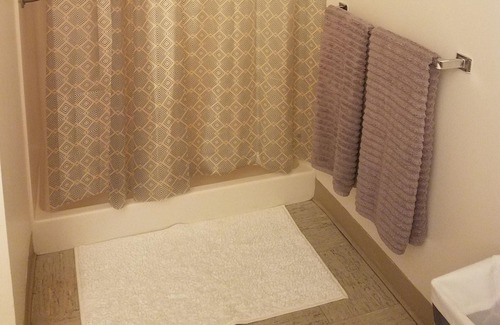 Bangor Apartamento | Seguro, seguro, céntrico apartamento de 1 hab.
