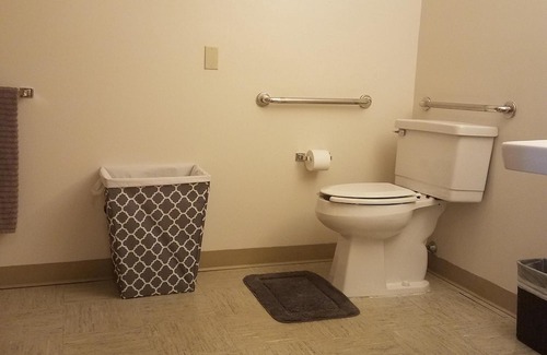Bangor Apartamento | Seguro, seguro, céntrico apartamento de 1 hab.