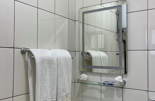 Foumbot Hotel | C3 Resort Hotel Foumbot