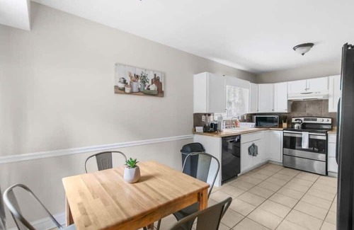 Forestdale Casa | Miami Family Friendly in Forestdale