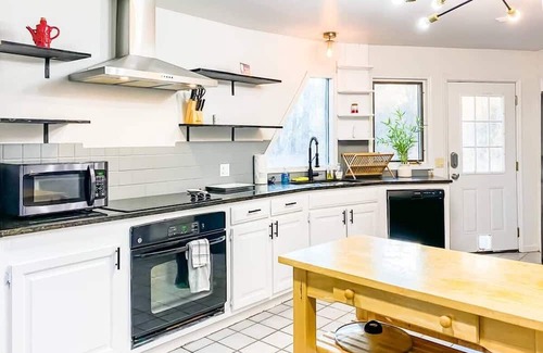 Normal Casa | Bell Circle Eccentric Geodesic Dome-home