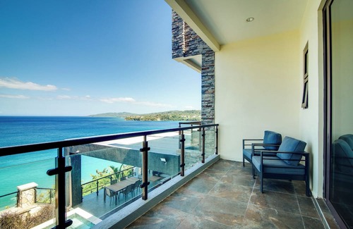 Tower Isle Villa | Luxury Oceanfront Villa Fully Staffed