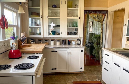 York Casa | Victorian on Garden Best Location in Town