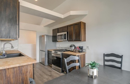 Idaho Falls Apartamento | Balcony & Stunning Views: Airy Apt in Idaho Falls