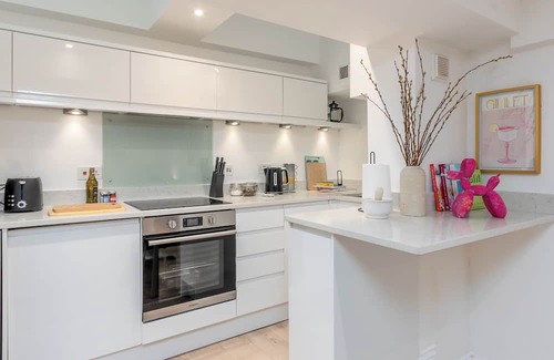 Leamington Spa Casa | Elegant Townhouse&Basement in Leamington
