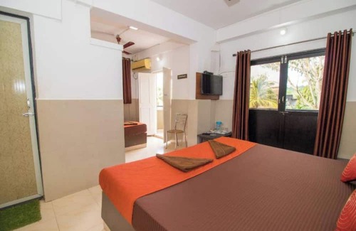 Merces Hotel | Hotel Travellers Inn Goa