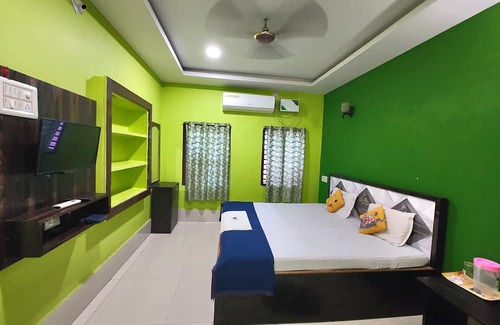 Puri Hotel | The Hotel B Suites Puri