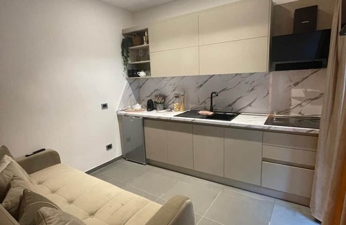 Monti Villa | Exclusive 2-Bed Villa 5 min to Colosseum
