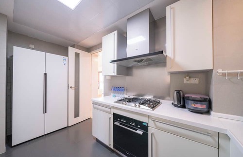 Xujiahui Cama Y Desayuno | Tyms 3BR 2BA Apartment Yongxin Century