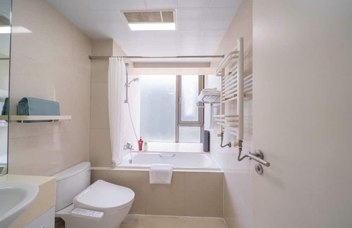 Xujiahui Cama Y Desayuno | Tyms 3BR 2BA Apartment Yongxin Century
