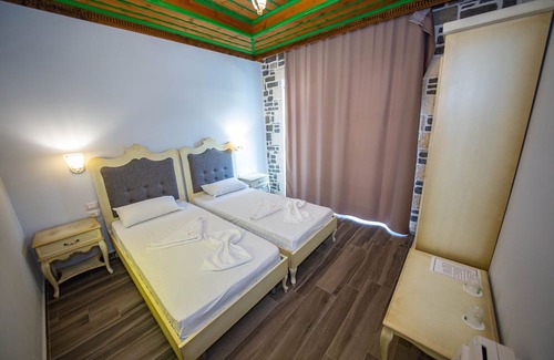 Dhermi Hotel | SARAJET E PASHAIT
