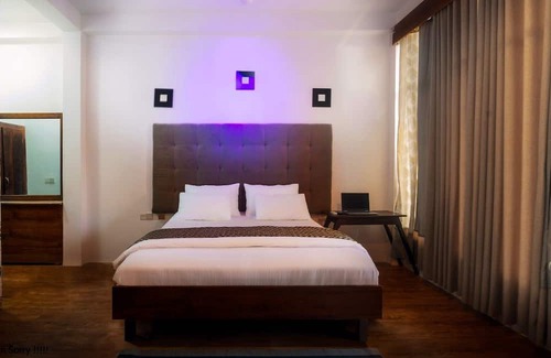Pottuvil Division 2 Hotel | White Pearl Resort