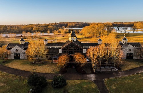 Tougaloo Cabina | Providence Hill