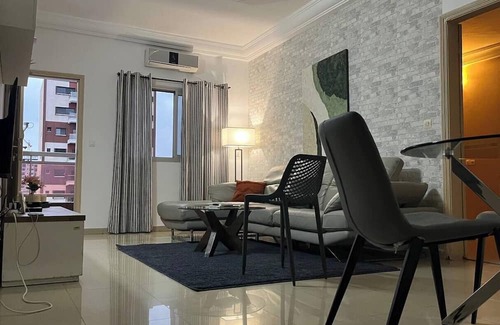 Marcory Apartamento | Light residence.