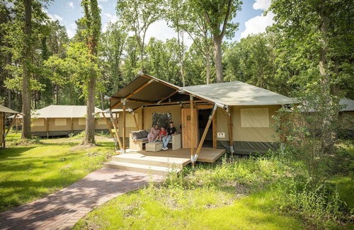 Hodenhagen Alquiler De RV | Safari Lodge Retreat