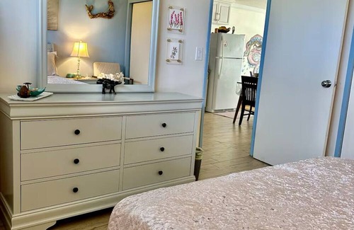 Tumon Condominio | Charming 2-bedroom condo with WiFi, AC in brilliant Tamuning