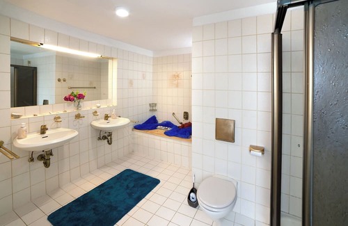 Lauda Casa | Room 'Zimmer 4' with Shared Terrace and Wi-Fi