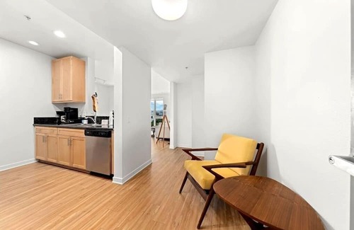 Downtown Apartamento | Downtown Santa Monica Top Floor Ocean View 2BR/2BA