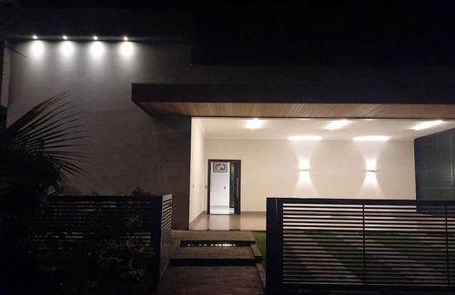 Rifaina Casa | House in luxury condominium with 2km of river in Rifaina accommodates 14 people