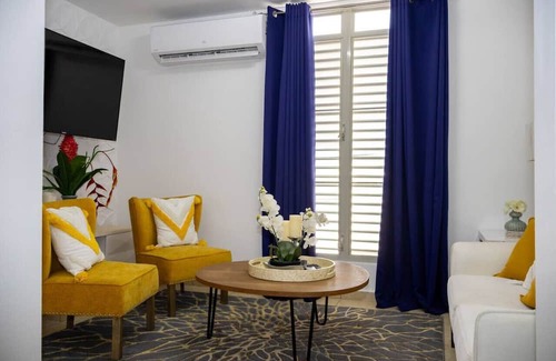 Arecibo Pueblo Apartamento | Arecibo Coastal Blue Unit Puerto Rico