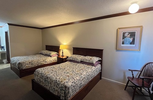 Arthur Casa | Charming hotel with WiFi and AC in peaceful Arthur