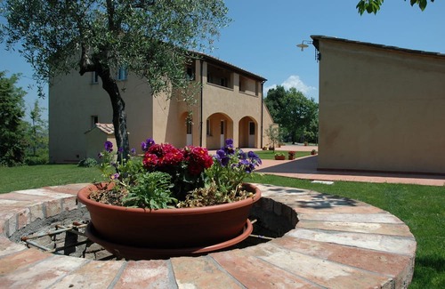 Pomarance Otro | Farmhouse with Swimming Pool in the Tuscan countryside
