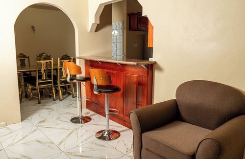 West Gate Hills Casa | Charming 4-bedroom house with AC and WiFi in superb Montego Bay
