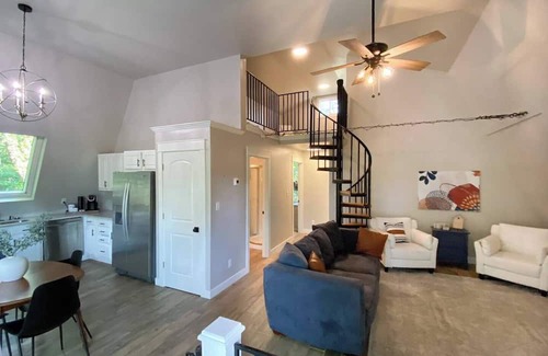 Lafayette Apartamento | Modern Loft Apartment - Less than 5 miles from Purdue