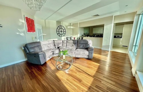 Nottingham Apartamento | Charming 2-bedroom Penthouse in lovely Nottingham with WiFi, AC